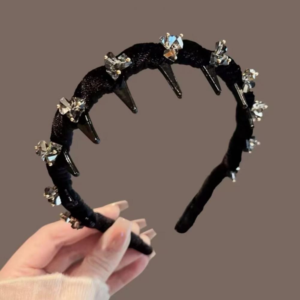 Men Accessories Look - ที่คาดผมผู้หญิงประดับเพชรระยิบระยับ ที่คาดผมกันลื่นพร้อมซี่ฟัน อุปกรณ์ตกแต่งผมอเนกประสงค์เพื่อเสริมลุคให้ดูมีสไตล์